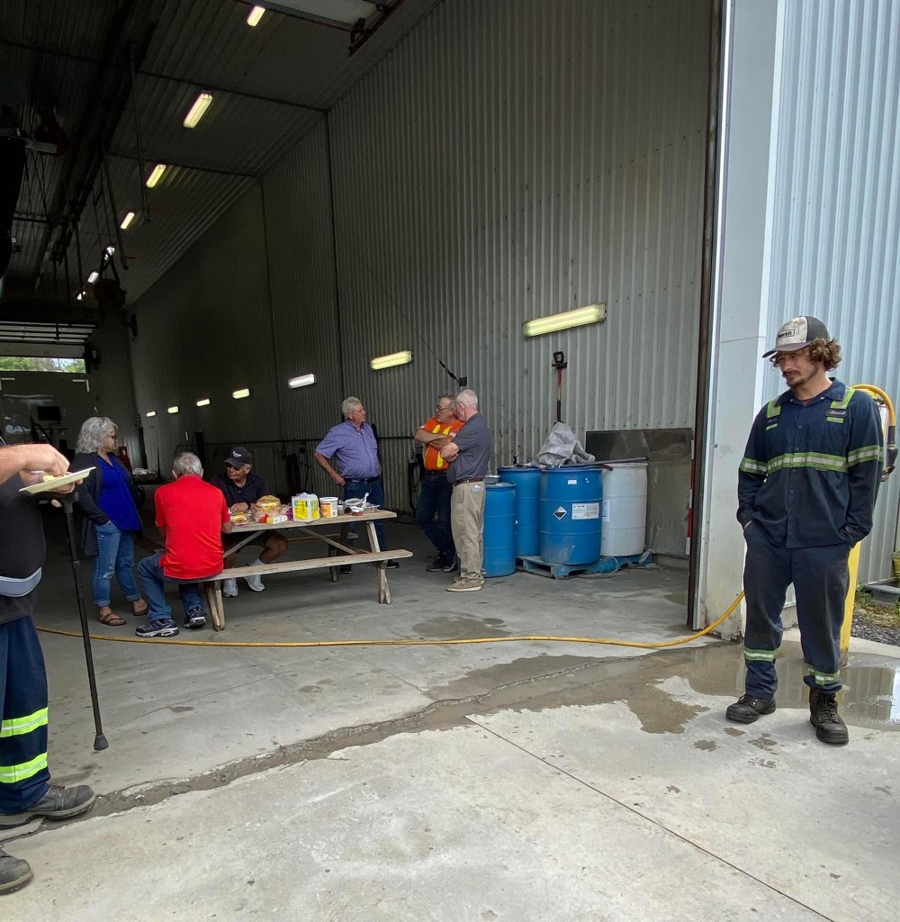 [En photos] On se ressemble chez Contrans Tank Group à Cardinal | ON ...